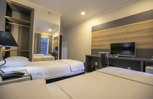 Adrianopolis Hotel | Discover Da Vinci Hotel & Conventions: Family-Friendly Retreat