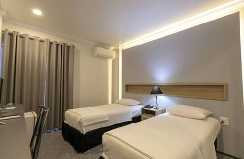 Adrianopolis Hotel | Discover Da Vinci Hotel & Conventions: Family-Friendly Retreat