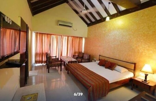 Palwal Hotel | Family-Friendly Getaway at Dabchick Tourist Resort