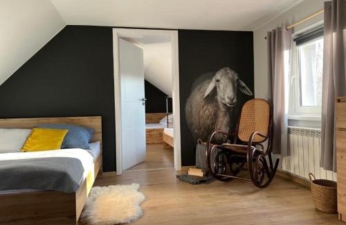 Jelesnia House | Experience Oceanfront Bliss at Dablin 9 - Rated 9.6/10