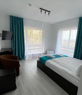 Soymy Hotel | Pet-Friendly DACHA на Магурі with Outstanding 9.4 Rating