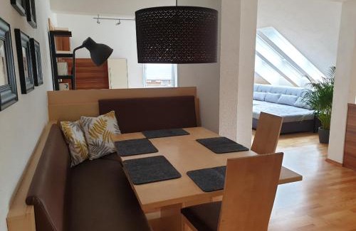 Landeck Apartment | Spacious Dachgeschoss-Apartment in Landeck, Rated 9.9/10