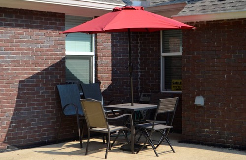 Macon County House | Guest Rated 10/10: DAD's Beautiful Home in Historic Tuskegee