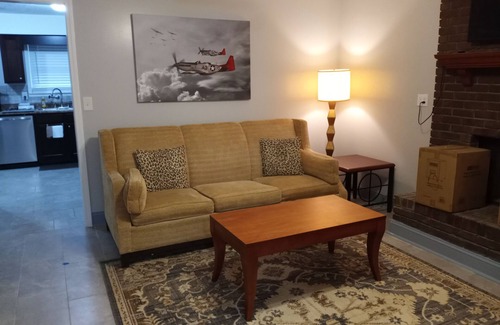 Macon County House | Guest Rated 10/10: DAD's Beautiful Home in Historic Tuskegee