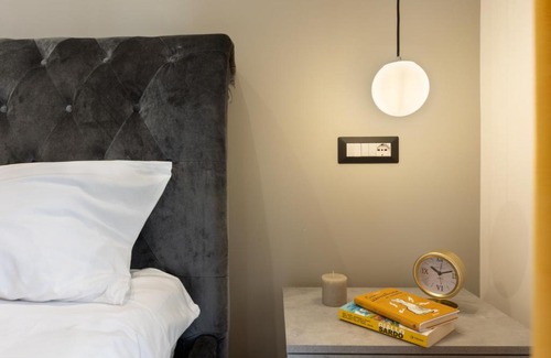 Province of Cagliari House | Family-Friendly Daddi Rooms & Apartment - Guest Rated 10/10