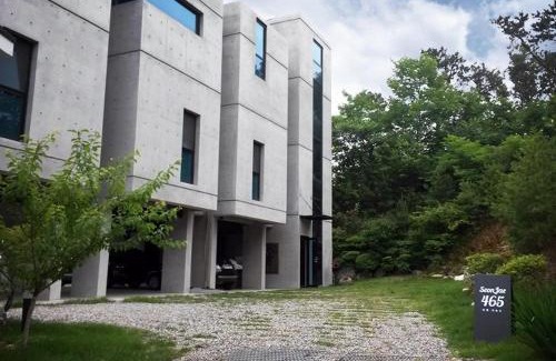 Suwon House | Relaxing Family Retreat at Daebudo Seonjae 465