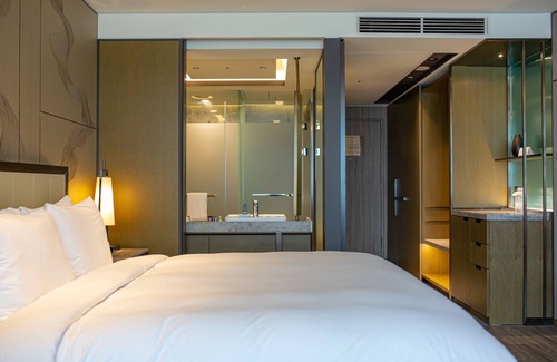 Sincheondong Hotel | Premier Stays at Daegu Marriott Hotel: Top Amenities Await