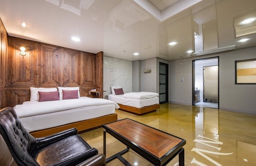 Pyeongni-dong Hotel | Eco-Friendly Retreat at Daegu Pyeongri-dong Hotel Cian