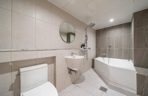 Jung-gu Hotel | Eco-Friendly Comfort at Daejeon Daeheung Hotel Danbam