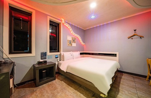 Dong-gu Hotel | Eco-Friendly Self Check-in at Daejeon Sannae TWO Motel