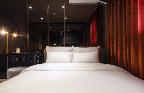 Dong-gu Hotel | Eco-Friendly Stay at Daejeon The Rest Knock In Hotel