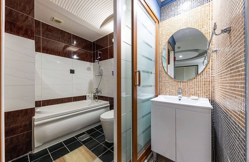 Dong-gu Hotel | Eco-Friendly Stay at Daejeon Yongjeon Savoy Hotel
