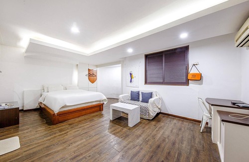 Dong-gu Hotel | Eco-Friendly Stay at Daejeon Yongjeon Savoy Hotel