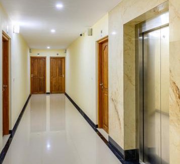 Nedumbassery Hotel | Elegant Daffodils Airport Suites with Pool & High Ratings