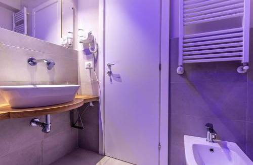 Casal Bertone Apartment | Dafne room Speciale, elegante con balcone