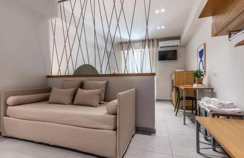 Casal Bertone Apartment | Dafne room Speciale, elegante con balcone