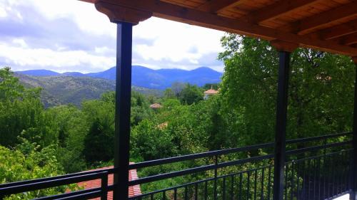 Kastri House | Family-Friendly Dafni Apartments with Kitchen Amenities