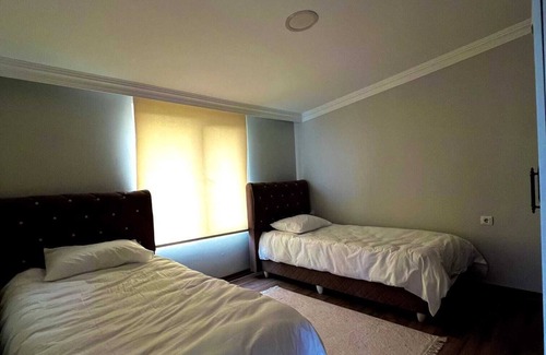 Macka Cottage | Family-Friendly Retreat at Dag Evi with Kitchen Amenities