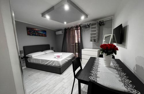 Quartieri Spagnoli Apartment | Guest Rated 10/10 at D.A.G House in Spanish Quarter