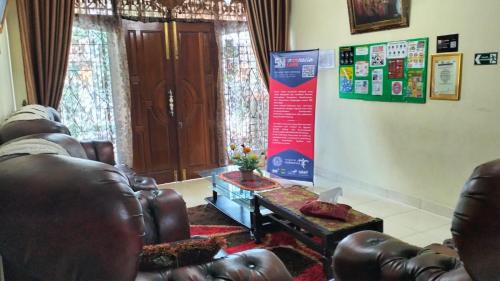 Sumatra House | Dahniar Syariah Homestay