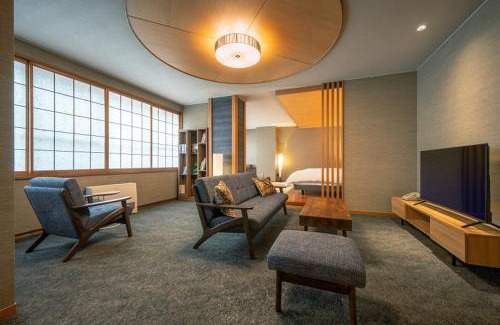 Yumoto-naka-yashiki Hotel | Relaxing Stay at Dai Onsen Matsudaya Ryokan with Hot Tub