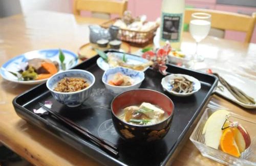 Asahi-machi House | Cozy Daichan Farm Guest House - Family & Pet Friendly Stay