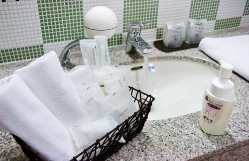 Namikata House | Daichoso: Family-Friendly Retreat with Top Amenities