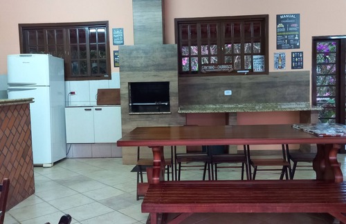 Guararema House | Exceptional Daily FDS: Pet-Friendly Stay with Spa & Pool
