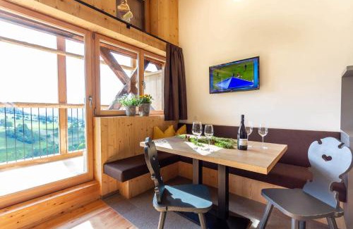 Fie allo Sciliar Apartment | Family-Friendly Stay at Daimlhof Ferienwohnung Lärchenzweig