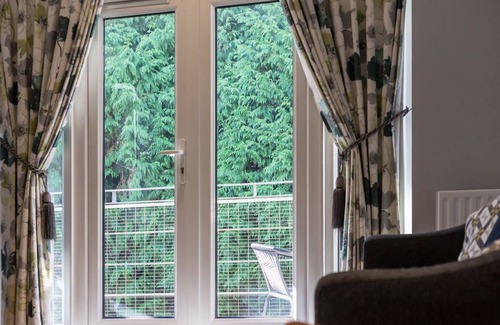 Westbourne Apartment | Inviting Daintree Apartment: 2 Bedrooms for Family Stays