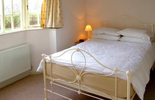Knutsford Apartment | Discover Dairy Apartment 1: A 4-Star Guest Favorite