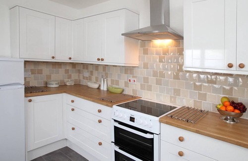 Sea Palling Cottage | Cozy Dairy Barns Holiday Cottages with Oceanfront Views