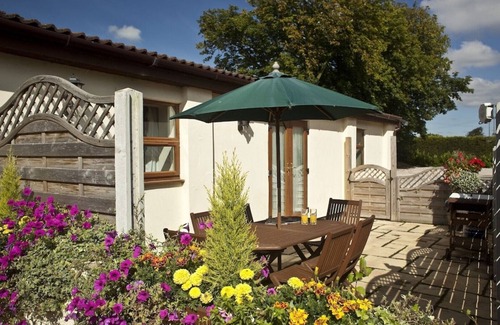 Woodmansey Cottage | Cozy Dairy Cottage: Family-Friendly Getaway for 4