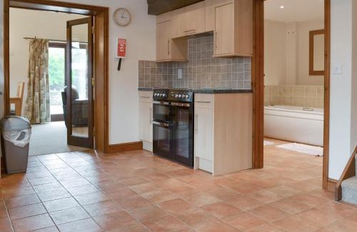Foxley House | Pet-Friendly Dairy Cottage - Rated 9/10 by Guests