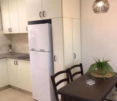 Caesarea Apartment | Discover Daissy House: Oceanfront Retreat with Spa Access