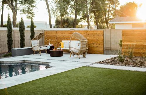Camelback East House | Modern Home with Pool & Game Room - Daisy by AvantStay