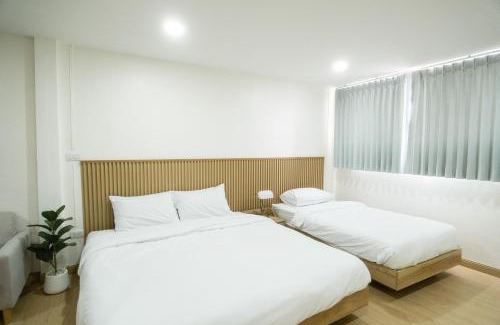 Nan House | Cozy Daisy Home & Cafe Nan: Ideal for Family Stays
