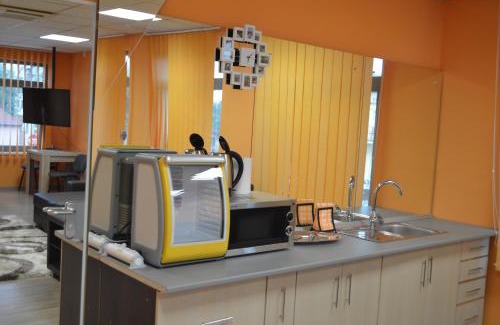 Satu Mare Apartment | Explore Dakar: Top-Rated Family-Friendly Hotel Stay