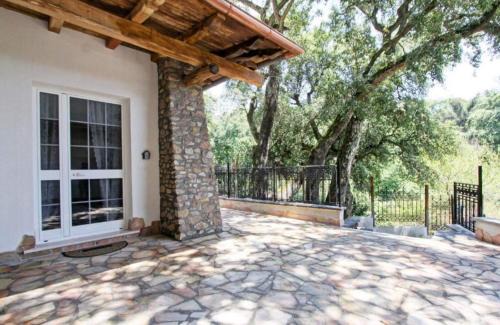 Cassia Apartment | Pet-Friendly Stay at Dal Centurione - Rated 8/10 by Guests