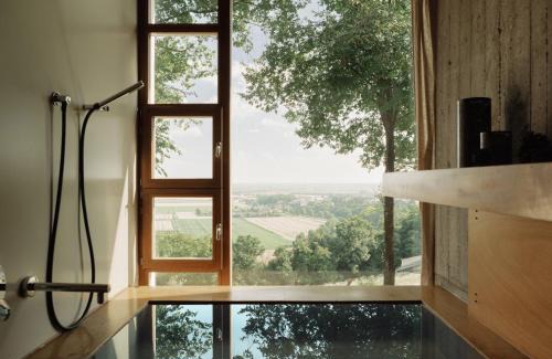 Albettone House | Dal Gheppio - Scenic Retreat with Family-Friendly Amenities
