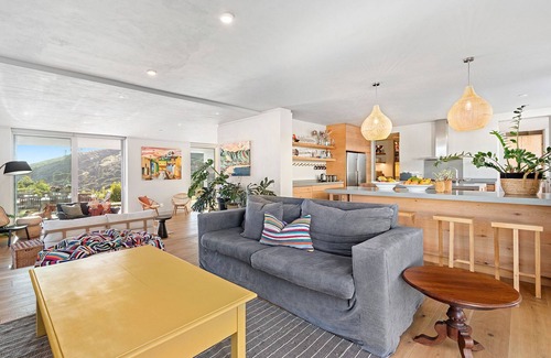 Camps Bay House | Dal Villa 8 - Five Bedroom House, Sleeps 10