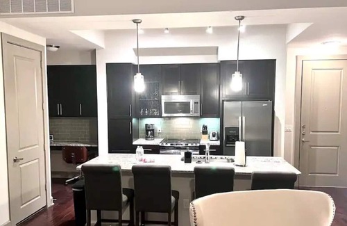 Cityplace Apartment | Modern 2BD/2BA Furnished Apt in Uptown Dallas