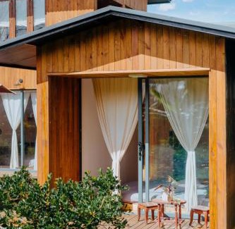Phuong House | Pet-Friendly Dalaha Retreat: Rated 10/10 with Hot Tub