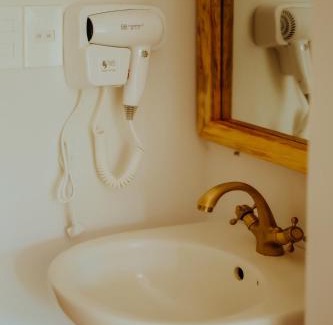 Phuong House | Pet-Friendly Dalaha Retreat: Rated 10/10 with Hot Tub