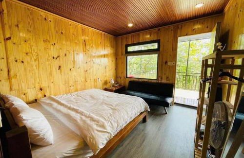 Da Lat Apartment | Eco-Friendly DaLart Glamping & Coffee with Hot Tub Access