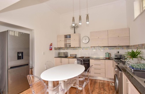 Kalk Bay Apartment | Dalebrook Place - Unit 5