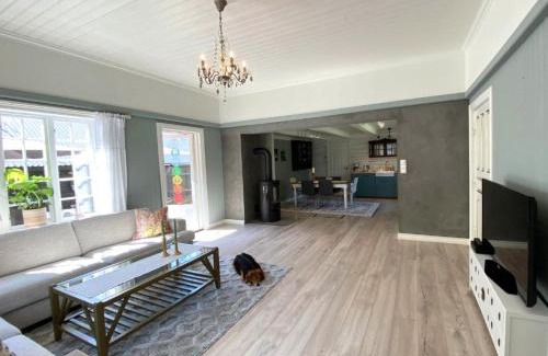 Tokke Villa | DALEN: Cozy Two-Bedroom Retreat with Garden & Central Access