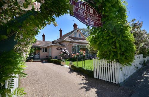 Bairnsdale Bed & Breakfast | Discover Dalfruin B&B: Oceanfront Stay with a 9.1 Rating