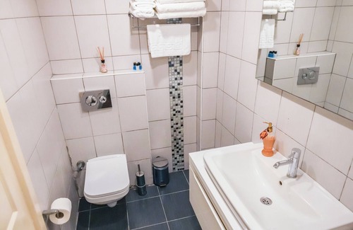 Golturkbuku Hotel | Experience Dalgıç Otel Türkbükü: Ocean View & Family-Friendly