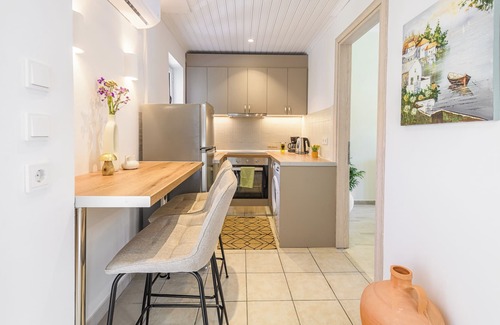 Agios Georgios Pagon Apartment | Dalia Apartment Amazing Apt at Delfini Resort
